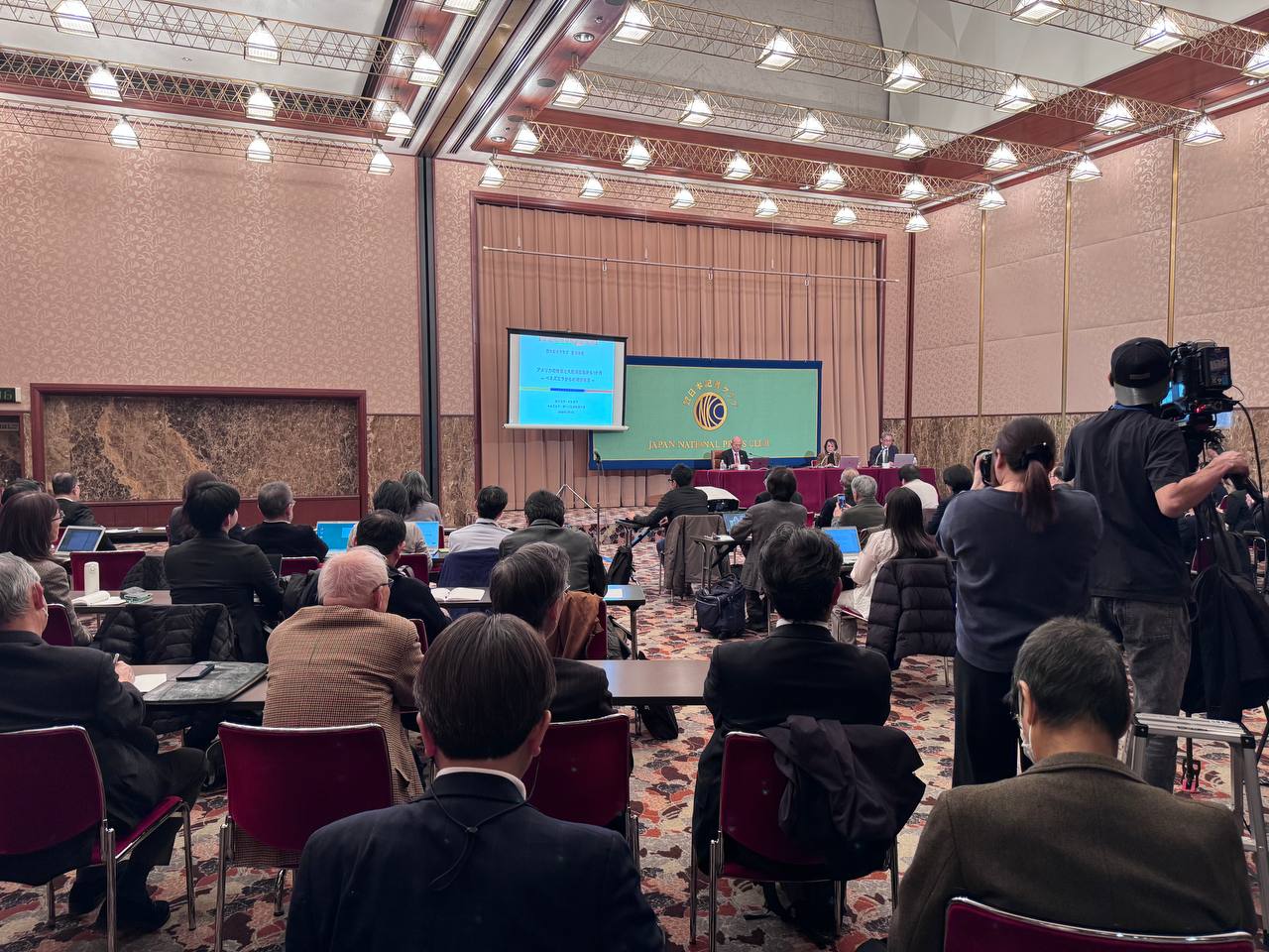 Embajador de Venezuela en Japón denuncia secuestro del Presidente Maduro y de la diputada Flores